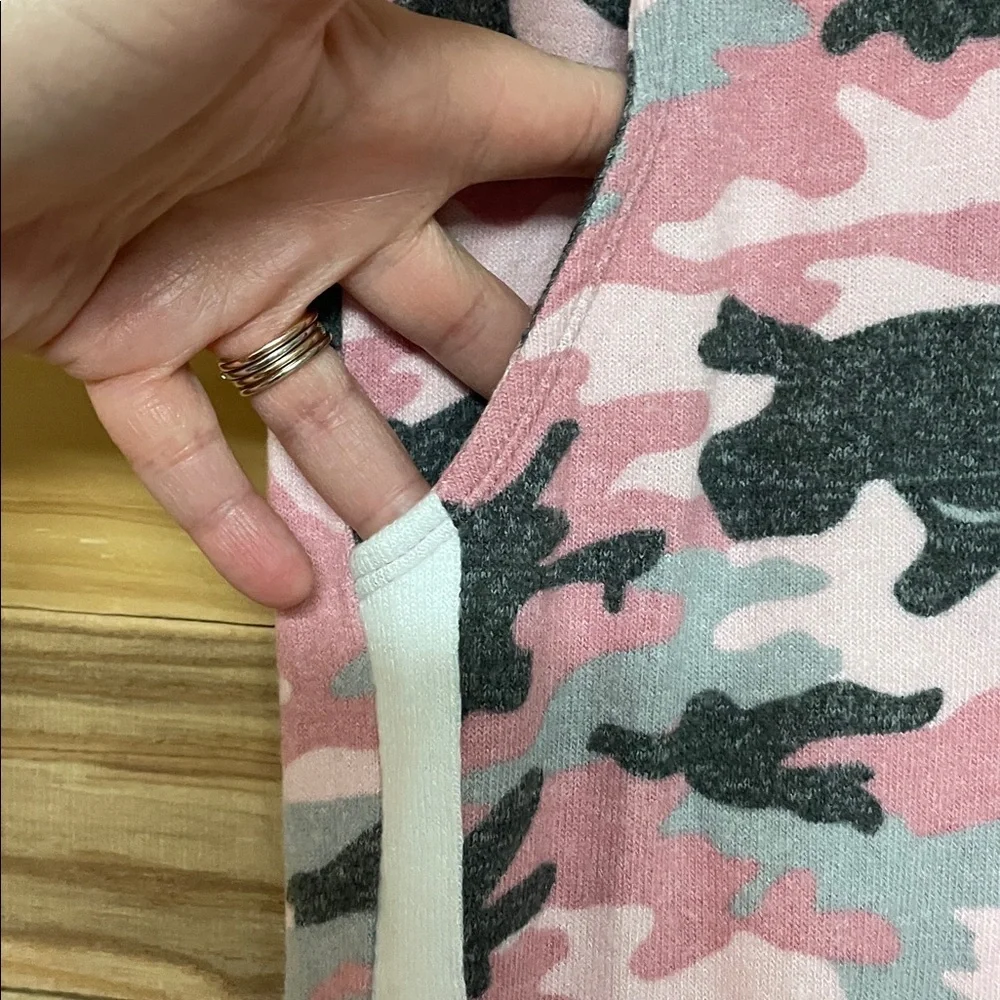Justice size 10 Soft & Stretchy Pink and Gray Camo Joggers with Drawstring 2/$30